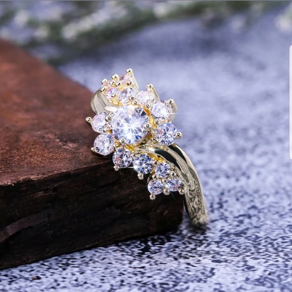 New 18k gold Plated S925 white sapphire ring - Picture 5 of 7